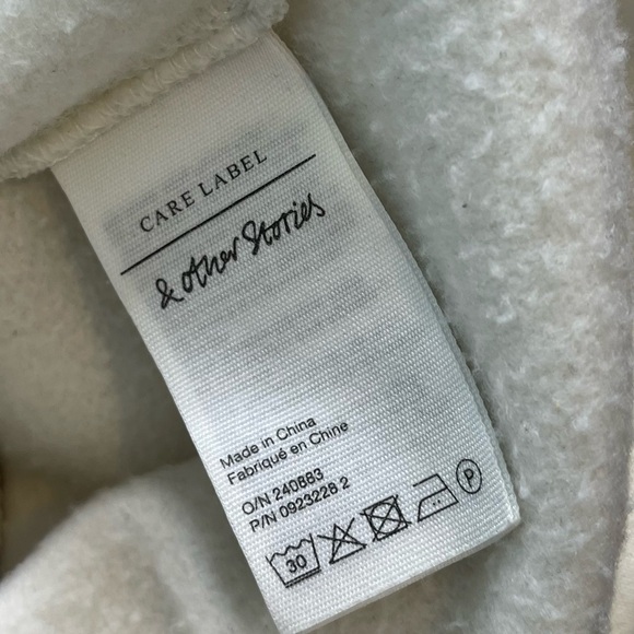 & Other Stories Eyelet Puff Sleeve Ivory Pullover Sweatshirt Size S Minimalist - Picture 8 of 9